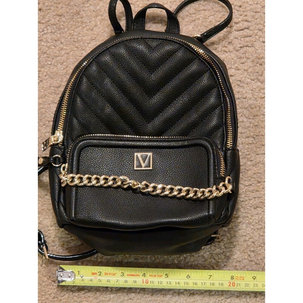 Victoria's Secret pebbled V-quilt small city backpack w/ gold-tone chain